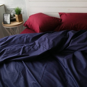 Комплект постельного белья тёмно-синий/бордо из поплина