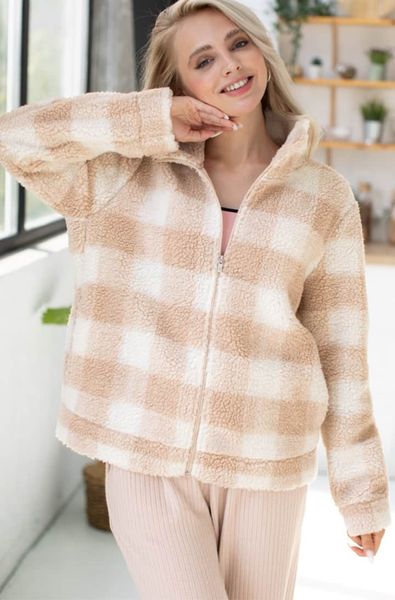 Soft cozy jacket in a large trendy checkered milk rose Cloud Naviale LH350-01, Pink, L