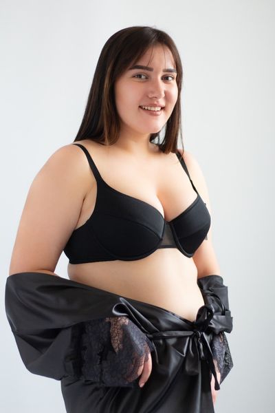 Smooth bra with thin foam black Nana 410370, Чорний